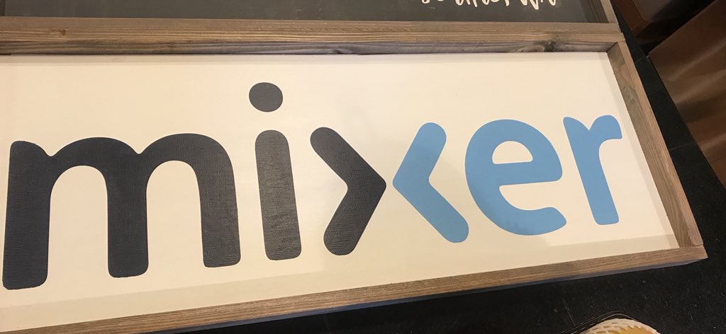 MrsLuclin's tweet image. Look what our friend made for @LuclinFTW &amp;amp; I. How cool is this?!? #MixerMagic