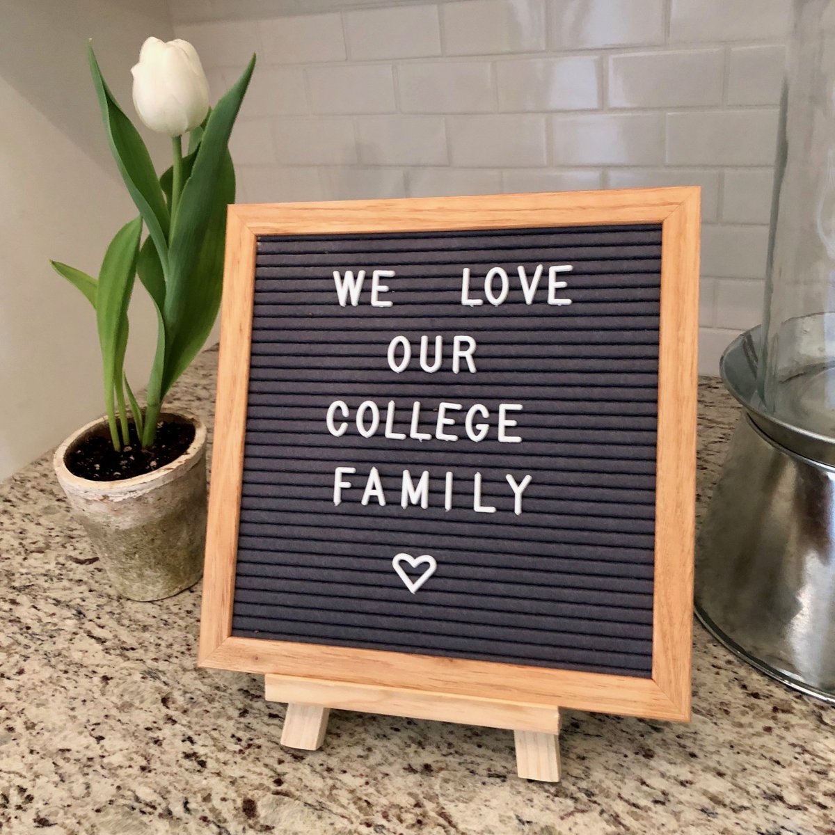 wattycollege's tweet photo. Our family groups are so good to us!! Shout out to the Mills family for being awesome and showing allllll the love. https://t.co/96RNatQ8VC