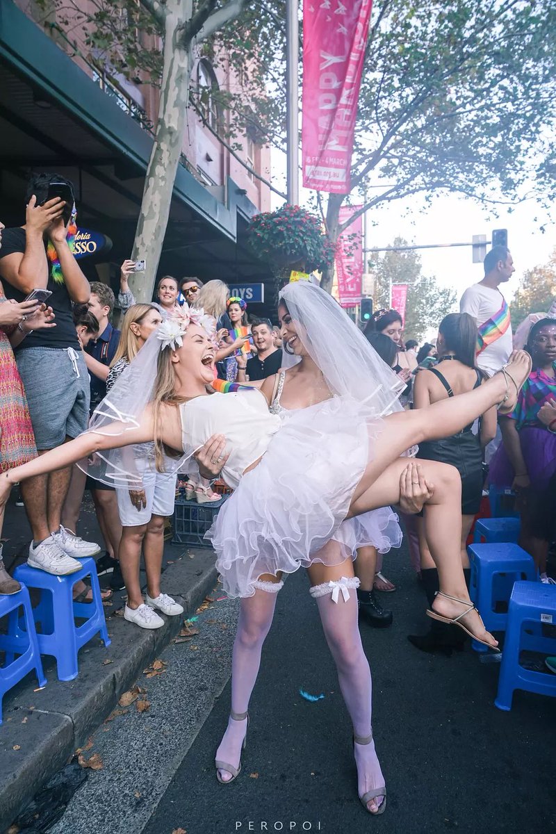 cancermomo's tweet photo. I do shoot something wonderful on Mardi Gras.@sydneymardigras @sydneygayandlesbianmardigras https://t.co/yRyjI7IPzP