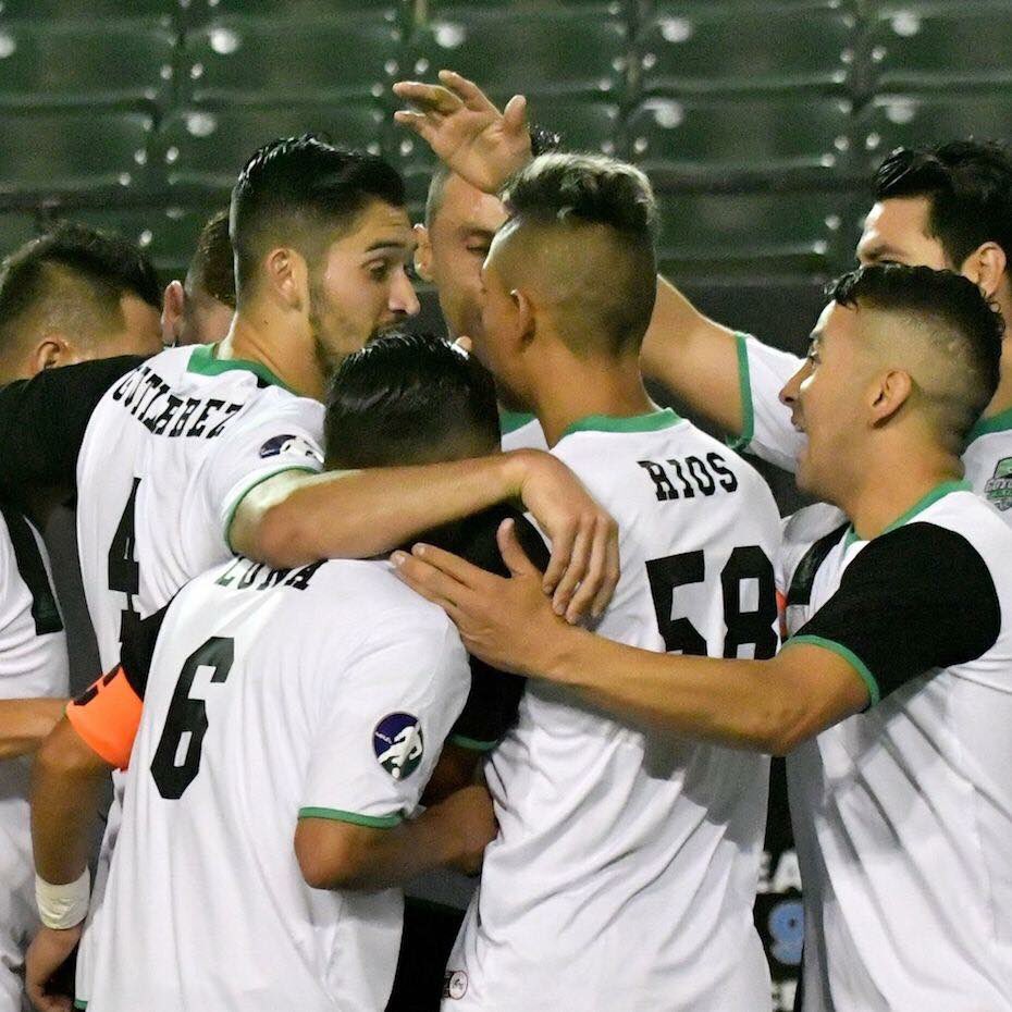 ElPasoColiseum's tweet photo. Congratulations to the @elpasocoyotes arena soccer team as their second season came to an end this weekend with an 11-11 record after a winless first season! Here’s to next year! #ElPasoColiseum #EpColiseum #ColiseoDeElPaso #HeyElPaso #ItsHappeningEP #ElPaso #FortBliss #LasCruces https://t.co/0zJOiKauem