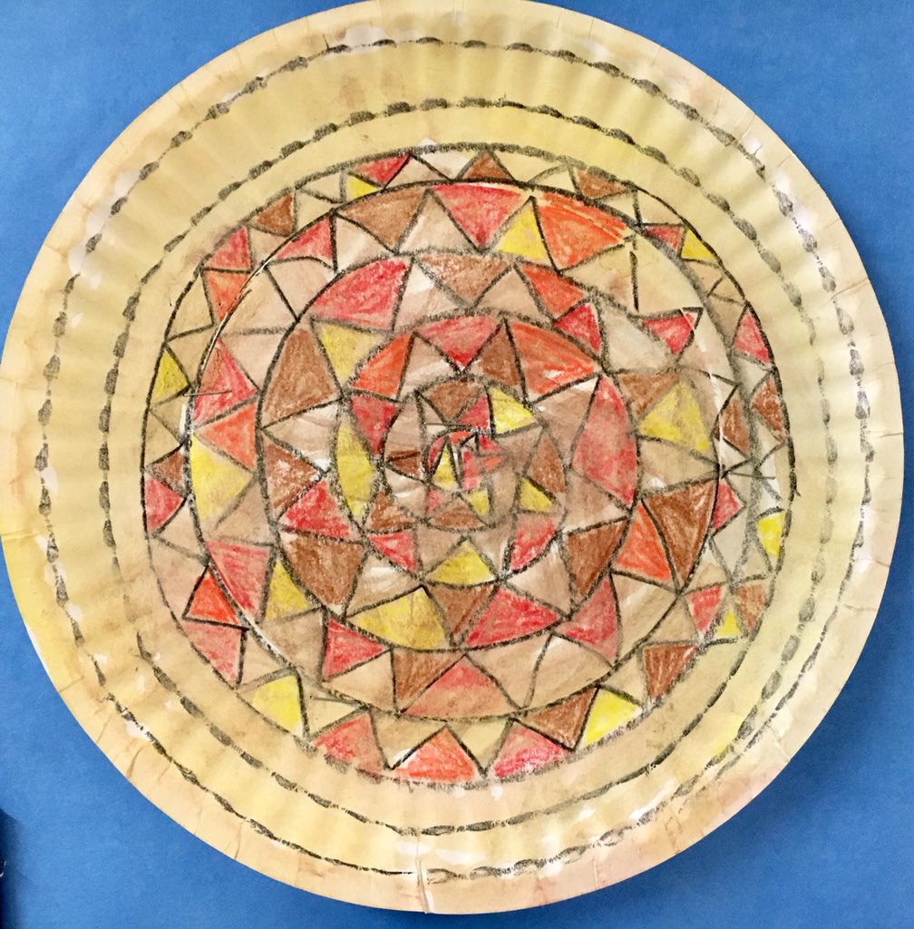 ErinLachut's tweet photo. Influenced by his African heritage, local ceramic artist, David MacDonald, recreates traditional African patterned designs on his stoneware pieces.  Young artists @CHE give it a try, using paper plates, wax crayon &amp; watercolor as media! #multiculturalART #aroundtheworld@CHE2018 https://t.co/g7cFSLZwCc