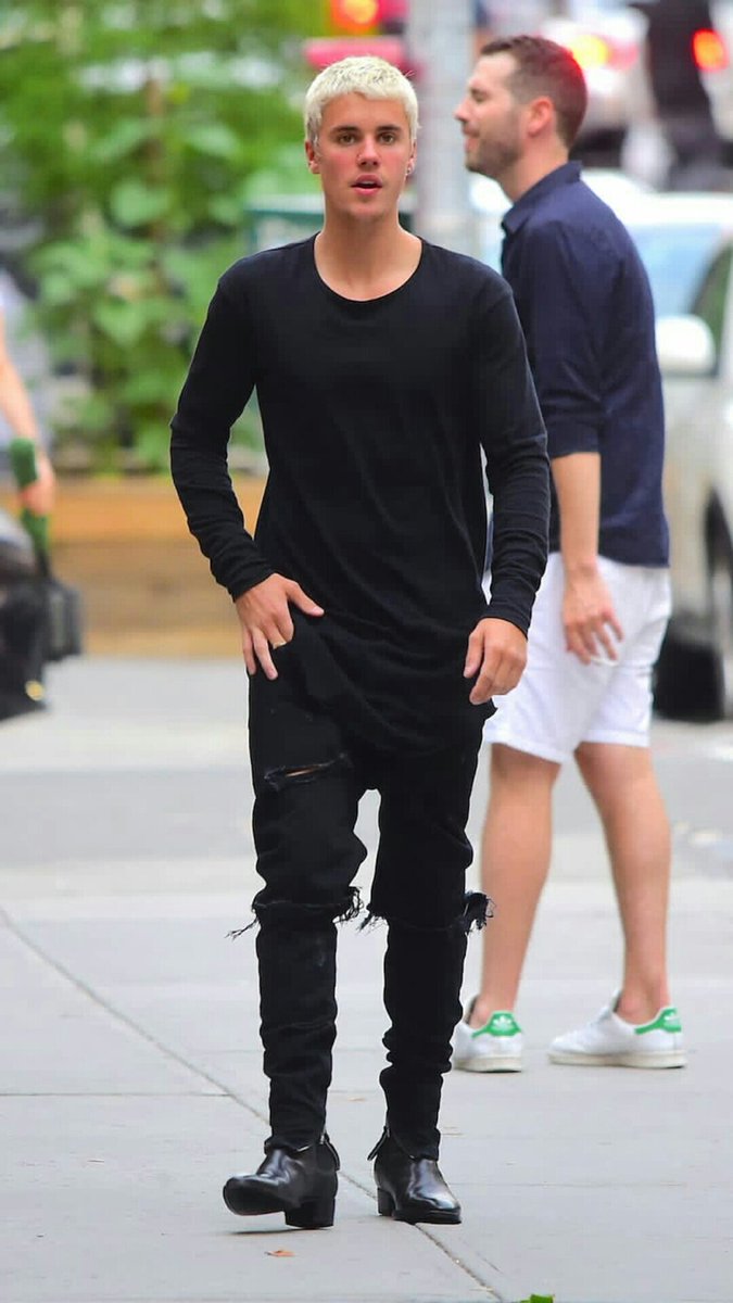 baebybieber's tweet photo. He is the reason why I made this account💎💎
#justin #justinbieber #bieberboy #justin #bieber #bieberfever #justinbieberswag #sexy #caliente #cool #novio @appslejandro #justindrewbieber #instagood #photooftheday #juju #justinb #justindb #justinb #forever #biebs https://t.co/ajYaFnujX4