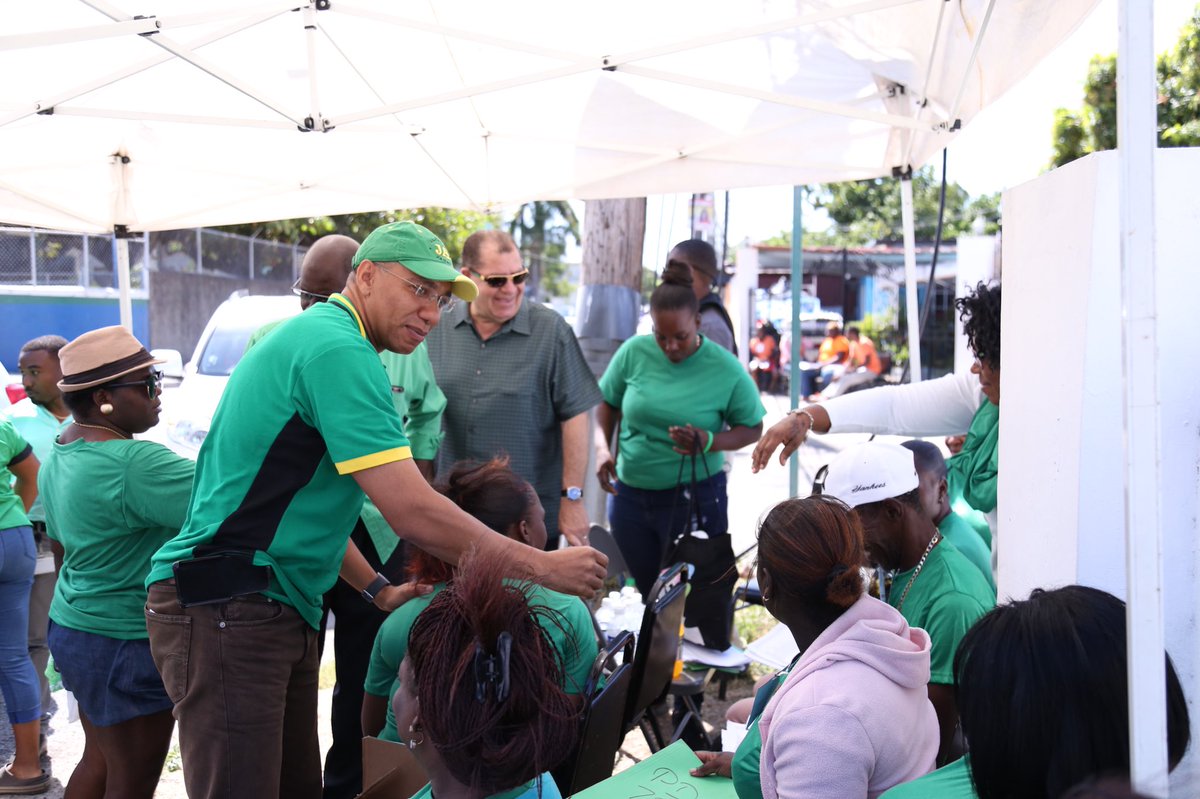 AndrewHolnessJM's tweet photo. This morning I visited polling stations across the constituency of St. Andrew North Western. The turnout has been good so far and we're looking forward to ringing the bell for Dr. Nigel Clarke this evening.
#RingTheBellForNigel #LabourOfLove https://t.co/ntfDqTOgyf