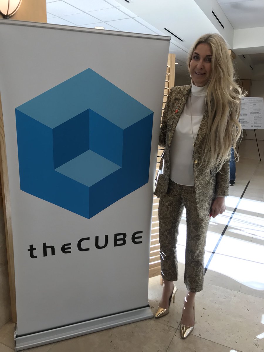 rosenbergann's tweet photo. Proud to be at the main #WiDS conference today at @Stanford and see how we have grown the @WiDS_Conference to a global movement of 177 #WiDS events happening in 55 countries! @SAPNextGen is thrilled to be hosting 35+ of these in 20 countries!
#WiDS2017 #sheinnovates @theCUBE https://t.co/o57YQfRRTX