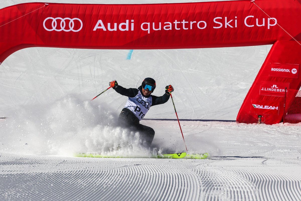 AudiIT's tweet photo. Quando la #AudiquattroSkiCup arriva a Madonna di Campiglio, scordatevi di passare un weekend tranquillo. #AudiWinterLive https://t.co/AEHYFeqb4N