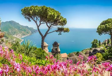 woman&home tweet media