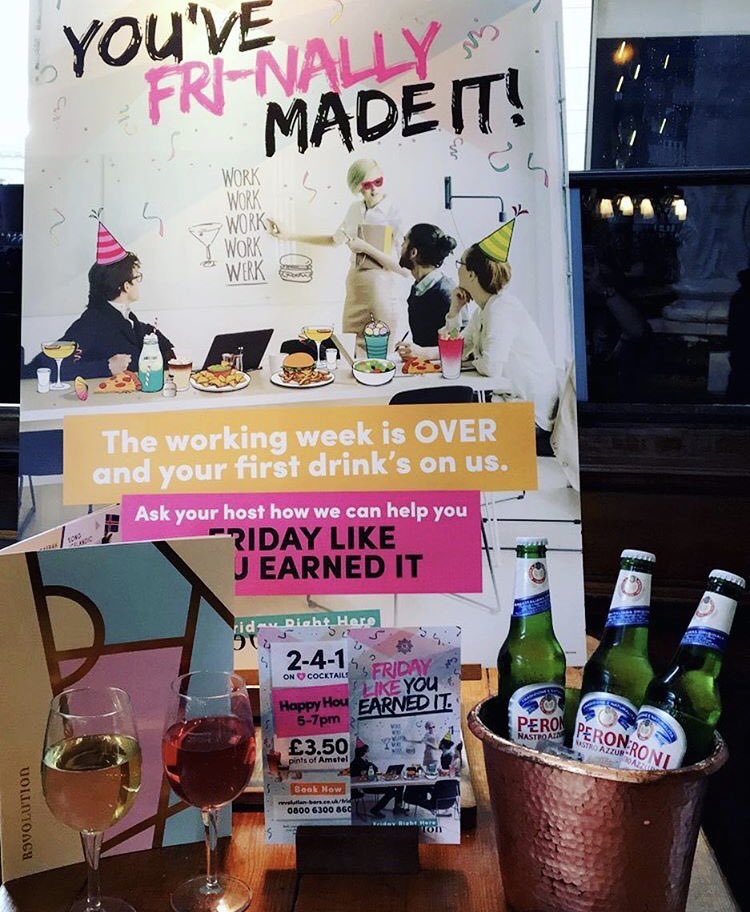 RevsAmericaSq's tweet image. It’s never too early to be thinking about Friday 🕺🏻 how does a free round on us sound? 🍻 Give us a call on 0203 355 7500 🤙🏻 #friday #fridaylikeyouearnedit #revs4bevs #bevs #fridayvibes #revs #revsamericasquare