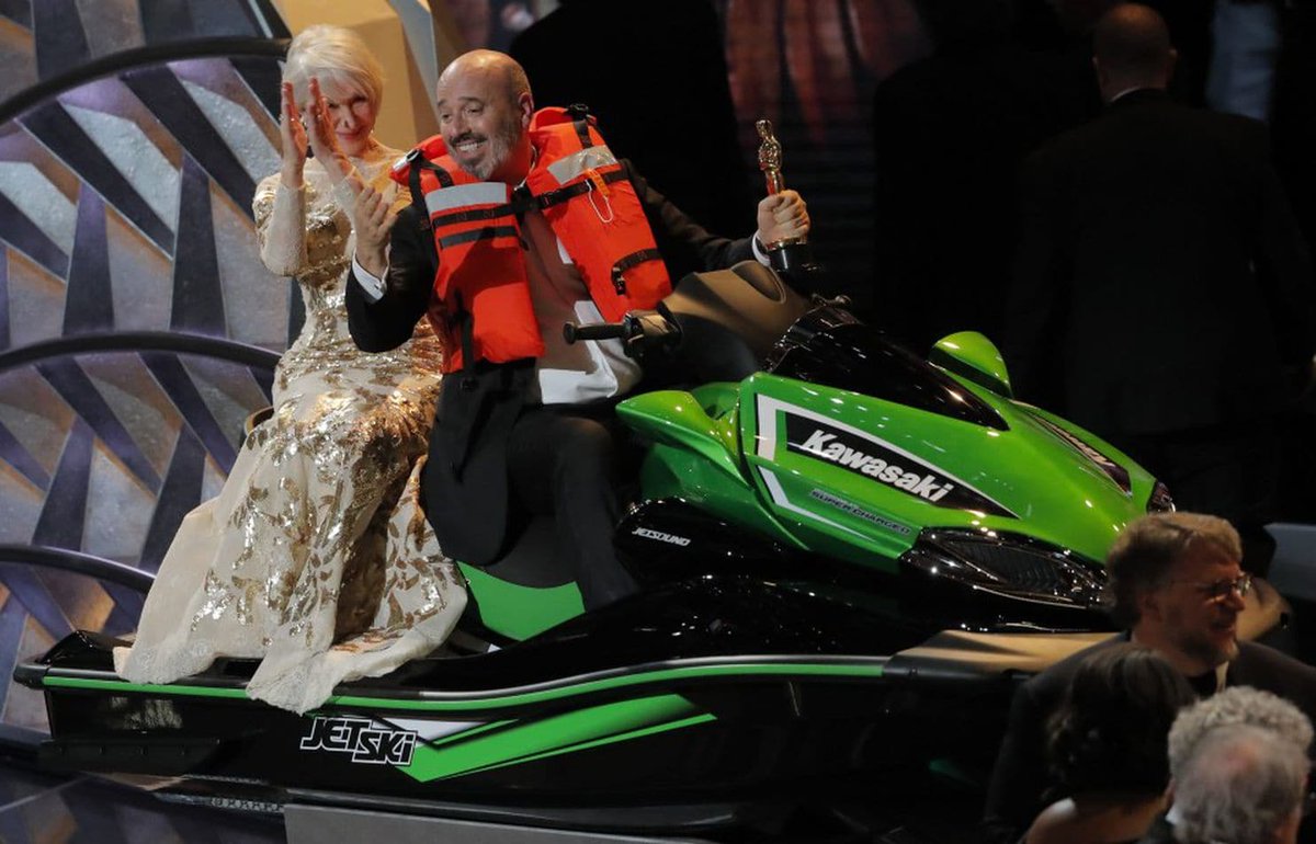 inebriatedhoe's tweet photo. Congratulations to Mark Bridges for winning the Jet Ski after having the shortest acceptance speech lat night!! His speech only lasted 36 seconds!! #com110 https://t.co/mp4POfDlTi