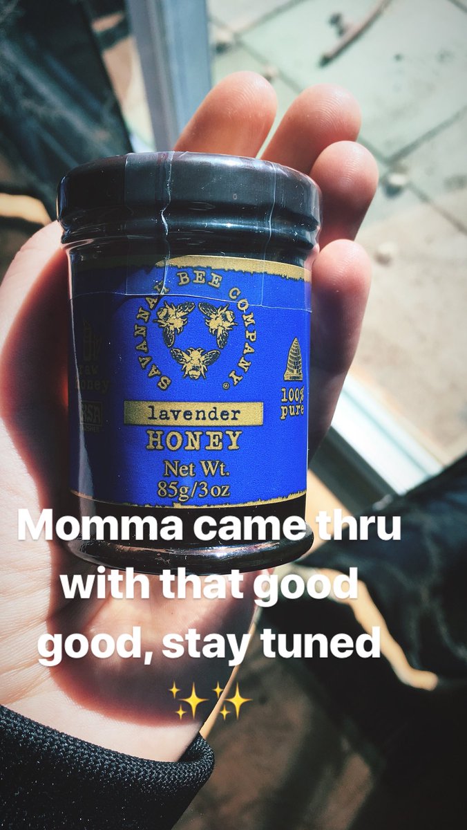 otherworldlyorg's tweet photo. ✨New product experiments going down, stay tuned ✨ #otherworldlyorganics #thankgoddess #lavenderhoney #essentialoils #supportyourlocalaromatherapist https://t.co/Li77dJeYtd