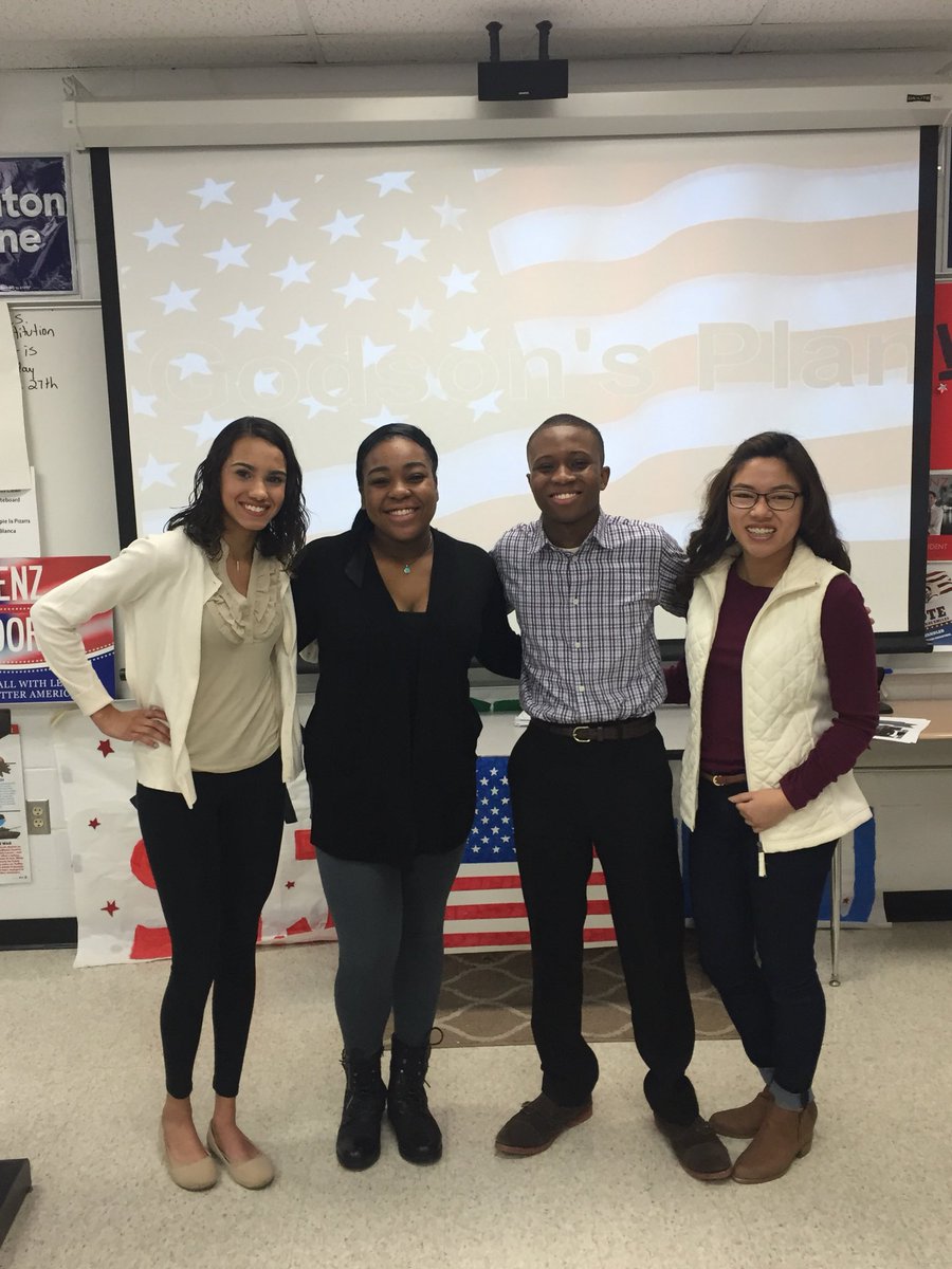 theOG_PC's tweet photo. Second hour brought the heat today! Should be a tight race. We will see who steps up during the debate tomorrow! #APGov4Life #VoteForMe https://t.co/uXTwPP8SvN