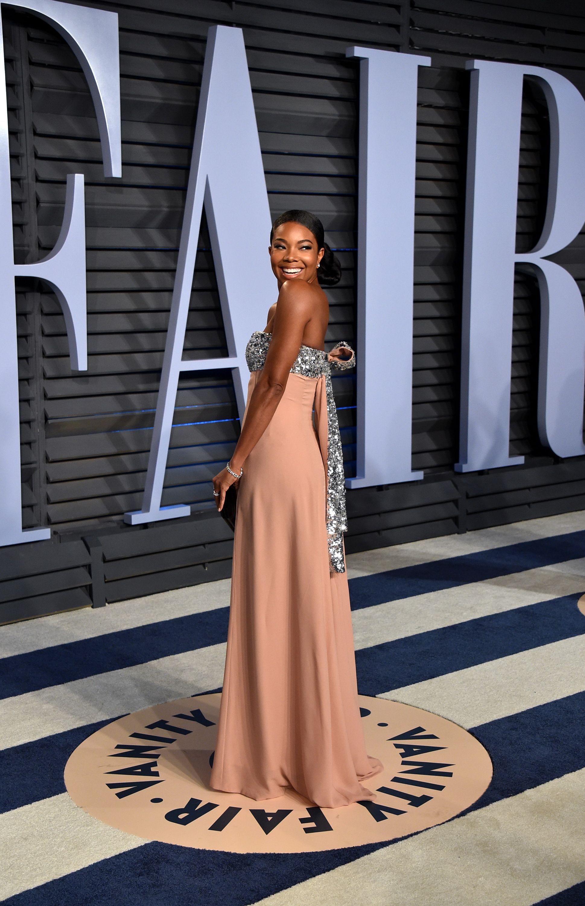 Prada evening dresses 2018 hotsell