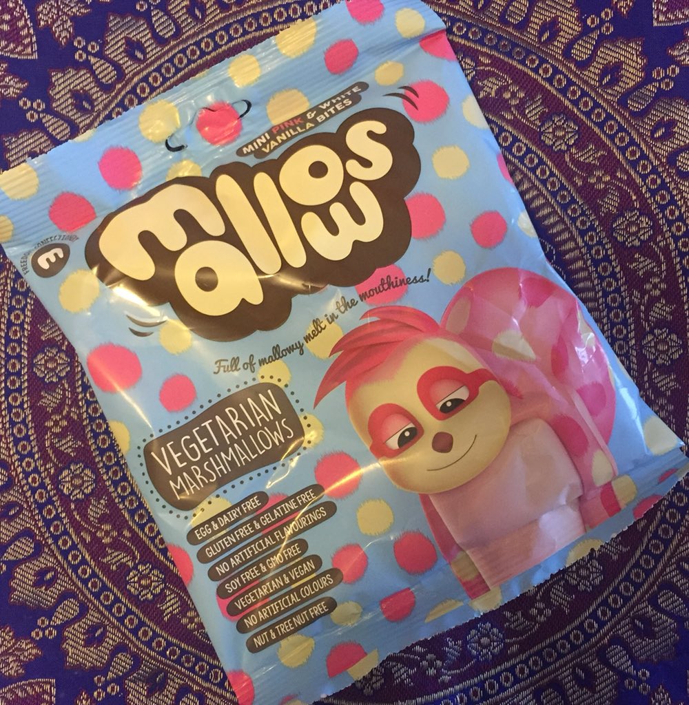 supersavvyvegan's tweet photo. These truly scrumptious #vegan #vegetarian marshmallows from @Freedommallows could be yours to enjoy in a scrummy hot chocolate!!  🍫 Simply RT &amp; follow us! We’ll randomly choose a winner on March 9th 2018 🤗 #dairyfree #GiveawayAlert #giveaway #CompetitionTime 🐮 https://t.co/vDsh5EWiu2