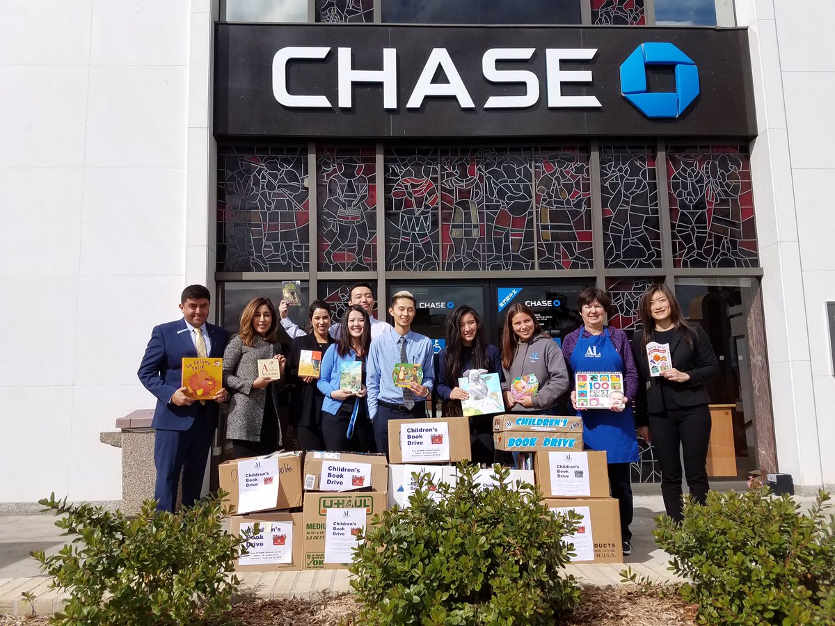 Our #childrensbook drive was a huge success! Thank you #chase Bank and Manager Benny Sanchez for your generous donation!