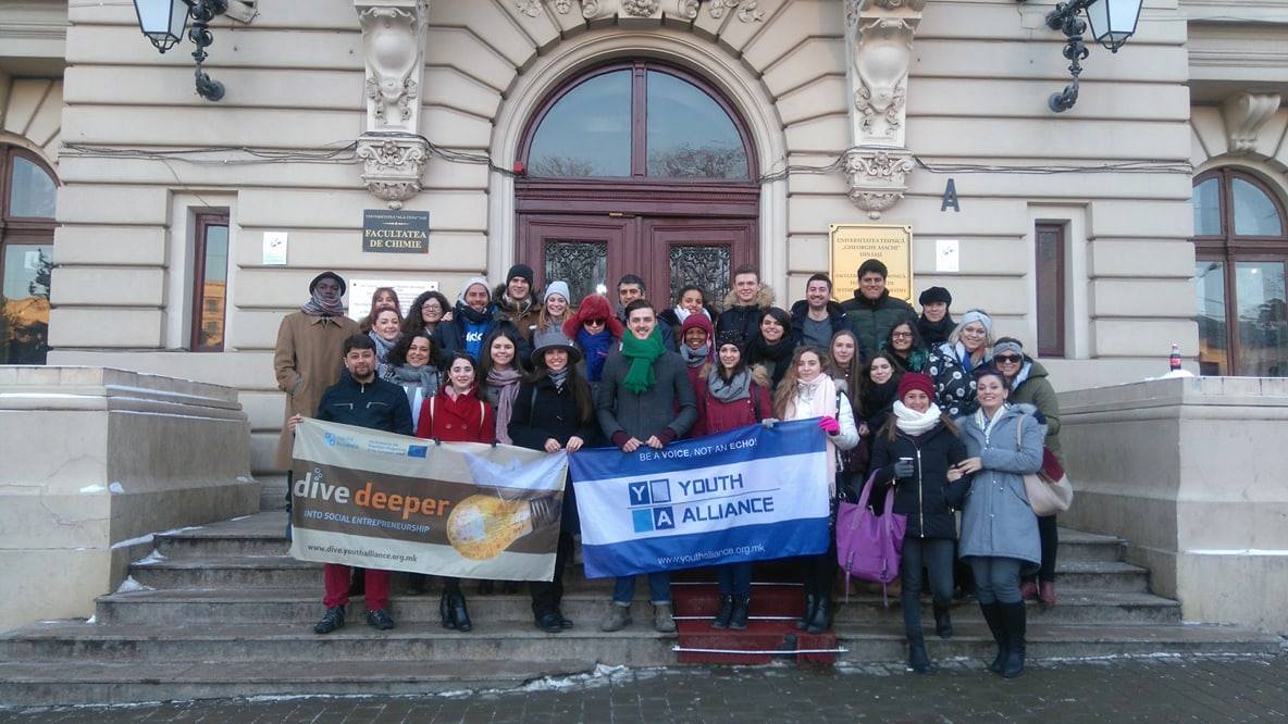 YouthAlliance1's tweet photo. #divedeeper #internationalcommunity #orangelove #YAKteam #Wearelearnersnottourists https://t.co/sPB4dPrB7P