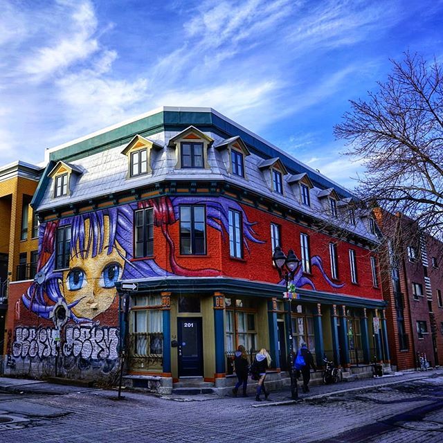 #Architecture #Bluesky #street #streetphoto #streetphotography #Graffiti #Graffitti #exterior #exteriorshots #building #SonyA7RII #Sony #a7RII #a7xfamily #montreal #igersmtl #igersmontreal #igstreet #colourful #clouds #cloudysky #streetart ift.tt/2oM9dzf