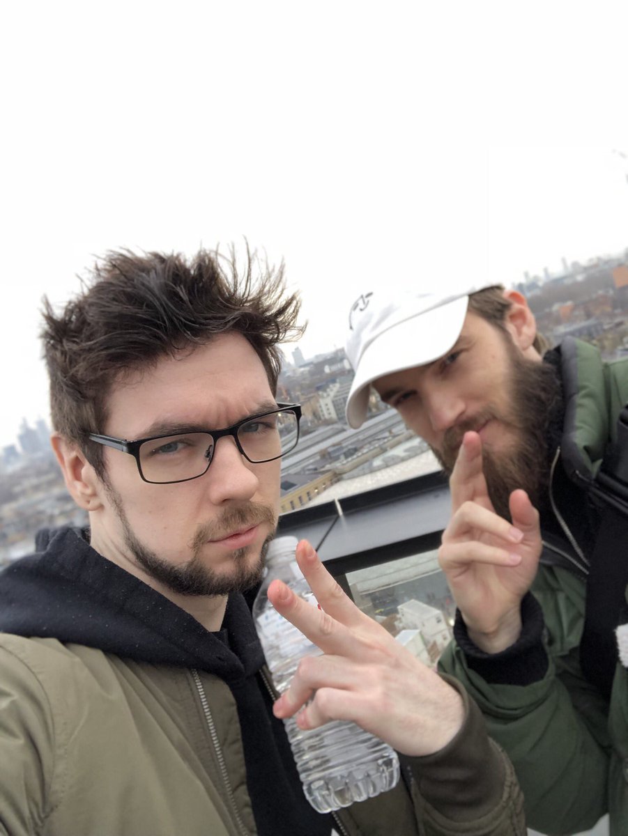 Jacksepticeye's tweet image. Had a good day in London!