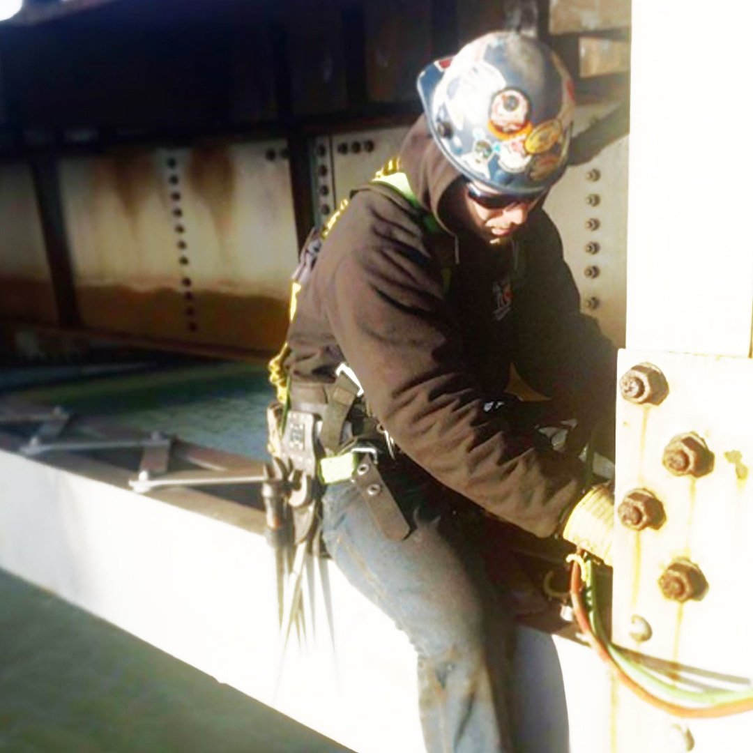 westlandfw's tweet image. "Life is better by the sea" 🛠🔩🌉
Great photo by @waibz
#ironworker #local759 #local97 #trainbridge #ironworking #union 
#ironworkers #dirtyhandscleanmoney #ironworkerslife #buildingamerica  #Bluecollar #bluecollarlifestyle #mondaymotivation #construction #photooftheday #monday