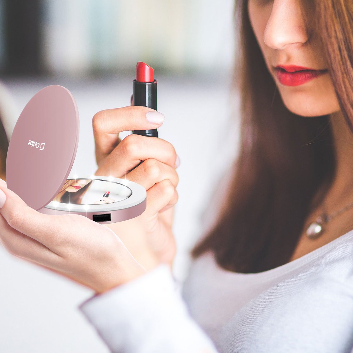 Go_Cellet's tweet image. Check out the new Compact Light Up Mirror Power Bank💄
amazon.com/Cellet-powerba…