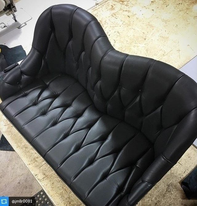 miamicorp's tweet image. Instagram repost: “1918 Ford seat by @jmllr0081 #repost: I rarely do this type of car seat but it is a nice change of pace. #buttontufted #leatherseat…” bit.ly/2FUviTJ