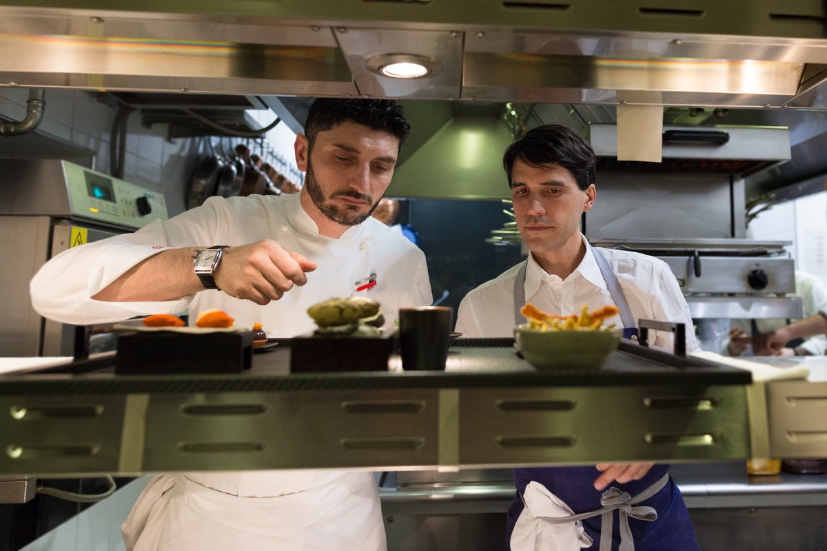 peru's tweet photo. Our cuisine will be showcased at a four-handed dinner featuring the talents of @VirgilioCentral and @aprea_andrea, who has 2 Michelin stars at the hotel @ParkHyattMilan. Spectacular! #Peru #OrgulloPeruano https://t.co/iueqhe8kY6
