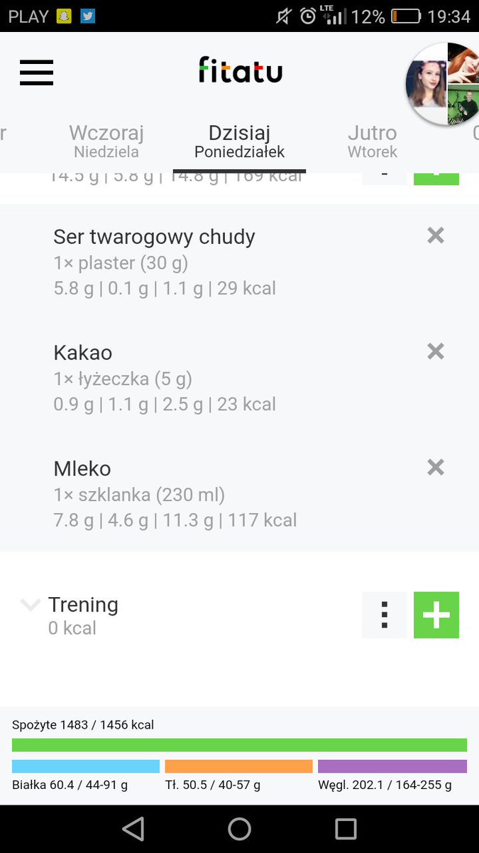 mayerswifey's tweet photo. Jestem z sobie super dumna(widzicie tą perfekcje?!) , jeszcze mój tata dzisiaj ze mi sie figura poprawiła!!! Ogólnie chodzę na gimnastykę i tak trudno mi znaleźć w tym jakie ćwiczenia robią jak ktoś ma pomysł to piszcie #fitmarzec #fitatu https://t.co/n3cREXNq6o