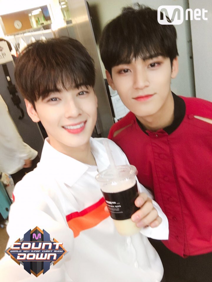 170615 97즈 visual selfie꒰  #차은우  #은우  #민규 ꒱ https://twitter.com/mnetmcountdown/status/875275898508853248?s=21