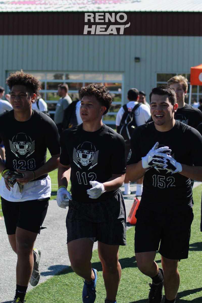 HopateHopate1's tweet photo. Ballers from the 775💯🔥 Reppn at the @TheOpening in San Francisco 49ers Training Facilities. @vaikaho1 @prestonhelu @sacksum_jacksum #TheHeaters @ManogueFB @SScougars https://t.co/TQ8dBqKsRG