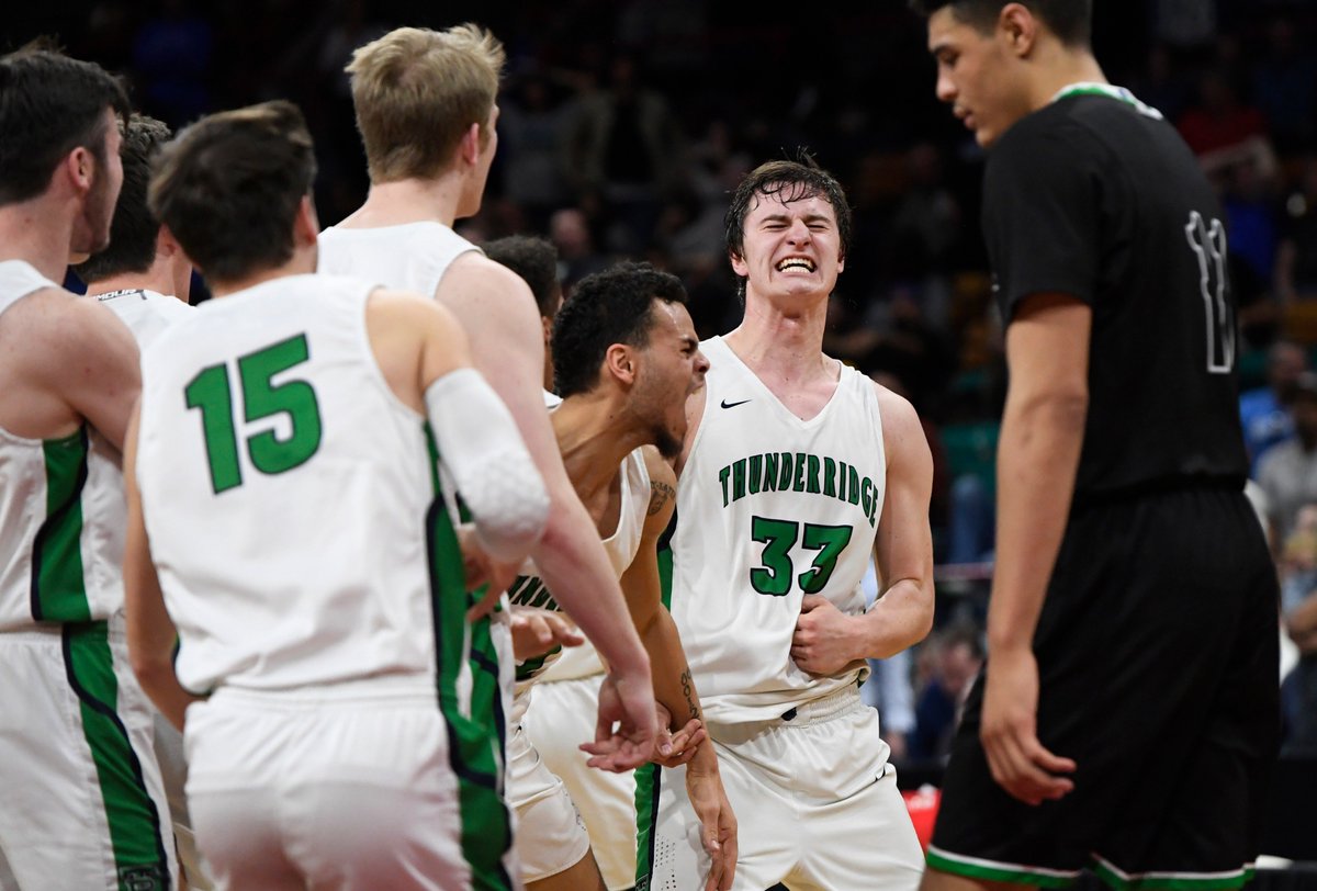 KyleNewmanDP's tweet photo. #PostPrepsRadio: Stream Class 5A Final Four action on Thursday with Lakewood/Regis (https://t.co/NzrG5N3SD2), then Friday with TRidge/Grandview (https://t.co/MR5AjLMIq2) and Rock Canyon/George (https://t.co/lXr3BE86Gq) #copreps https://t.co/6yV6edmNT7