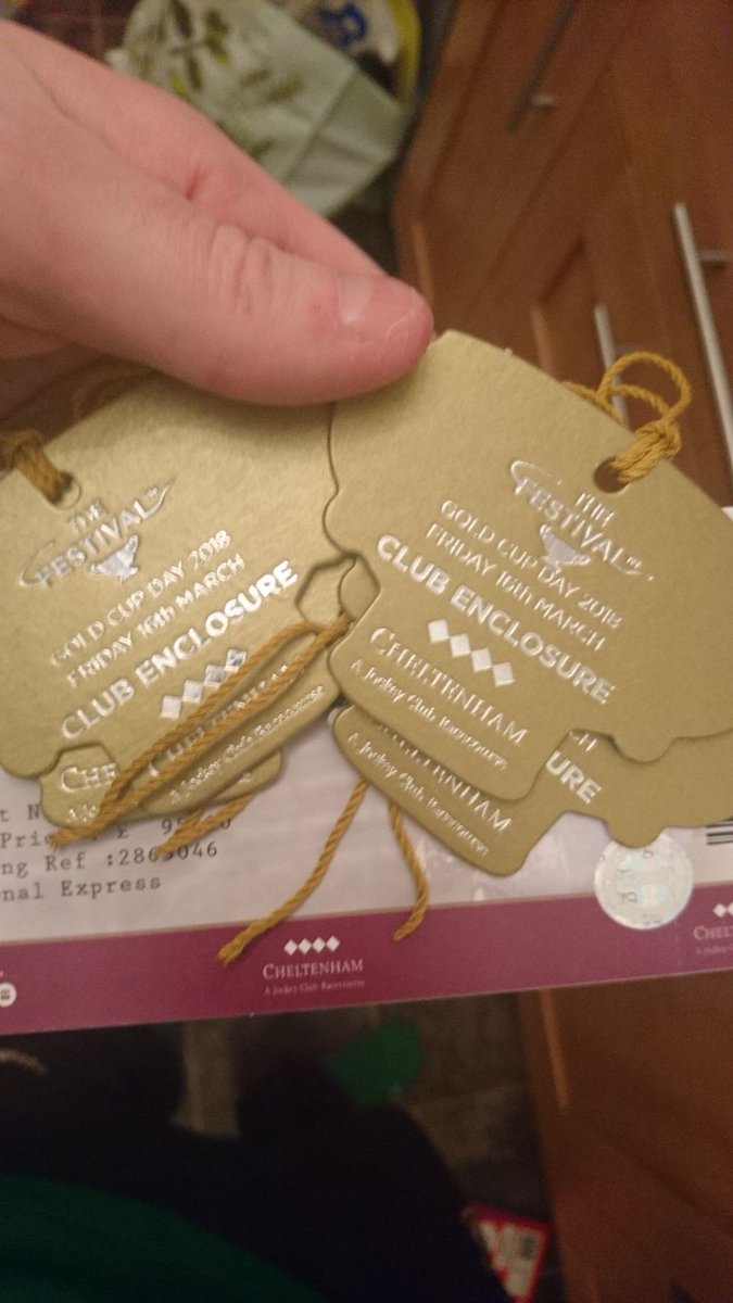 thebhoyQuinn's tweet photo. Guess where am going #ILLBETHERE #GOLDCUP #CHELTERS https://t.co/OEeY0MyU71