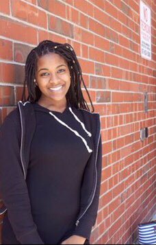 “ Hey guys 🙂 my name is Ebony . I’m from Alabama but I live in Mass . I’m freshman here at UMass majoring in sociology w/ a minor in Afroam. I love being black and I love my people . May the melanin forever pop 💯 “ @ebony_shawdii #MelaninMonday