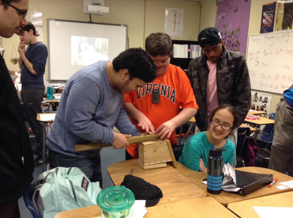 ACCSustainGo's tweet image. Pep students in Ms. Rosemary and Ms. Erin's class worked with our County birding friends, Mr. Ron and Mr. Len to practice mounting bird houses, using nuts, bolts, washers, wrenches, and levels.  We had a great time and can't wait to mount them on poles in our garden! Go #APSgreen