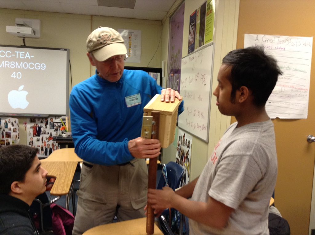 ACCSustainGo's tweet image. Pep students in Ms. Rosemary and Ms. Erin's class worked with our County birding friends, Mr. Ron and Mr. Len to practice mounting bird houses, using nuts, bolts, washers, wrenches, and levels.  We had a great time and can't wait to mount them on poles in our garden! Go #APSgreen