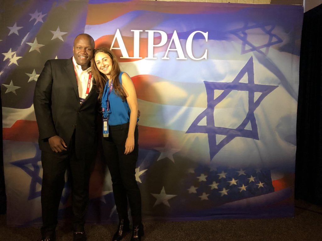 YanaLukeman's tweet photo. So proud to address the campus delegates!! @AIPAC #PolicyConference2018 #ChooseToLead https://t.co/zb3NaHBYzN