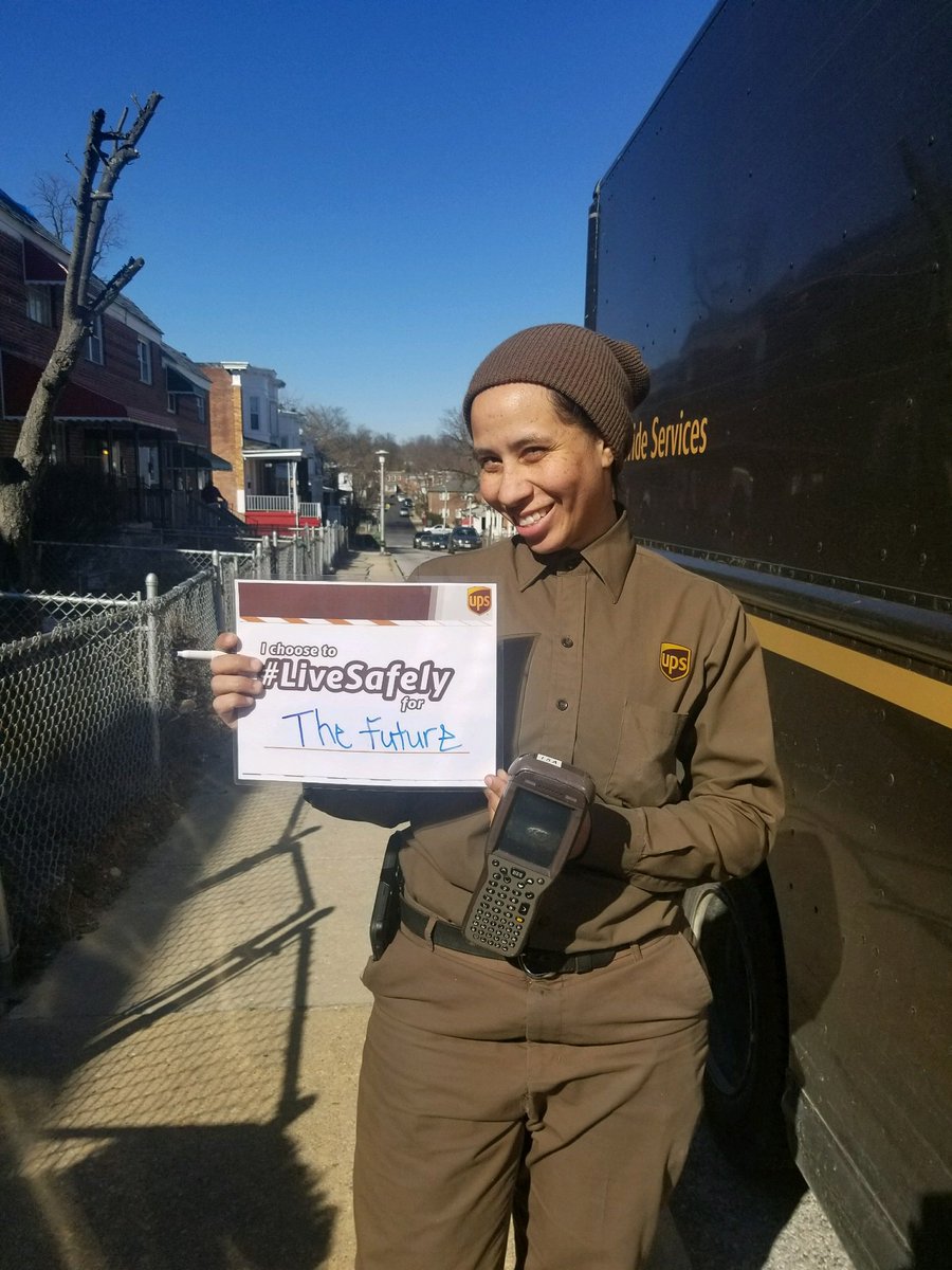 WayneMcmillion's tweet photo. Towson Ctr driver and wellness champ Cierra Coleman #LifeSafely for her future.  The future includes her retirement and her children's graduation.  Great job Cierra!!
@ChesapeakUPSers @JaniceJMaddox2 @MatthewWGilbert @AnneGooding2 @UPSTrayceParker https://t.co/RY4Yv3f4RE