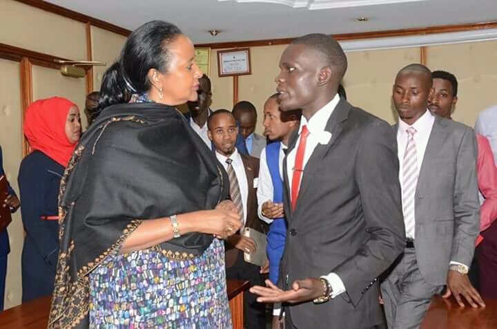 MwangiNN's tweet photo. @wangilawabomba met with @AMB_A_Mohammed today to discuss how to avert and solve the crisis in our university.
The message delivered by our President was that #MagamboMustGo before students can resume.
#MeruUniversityCries https://t.co/9uDje2GJ6f