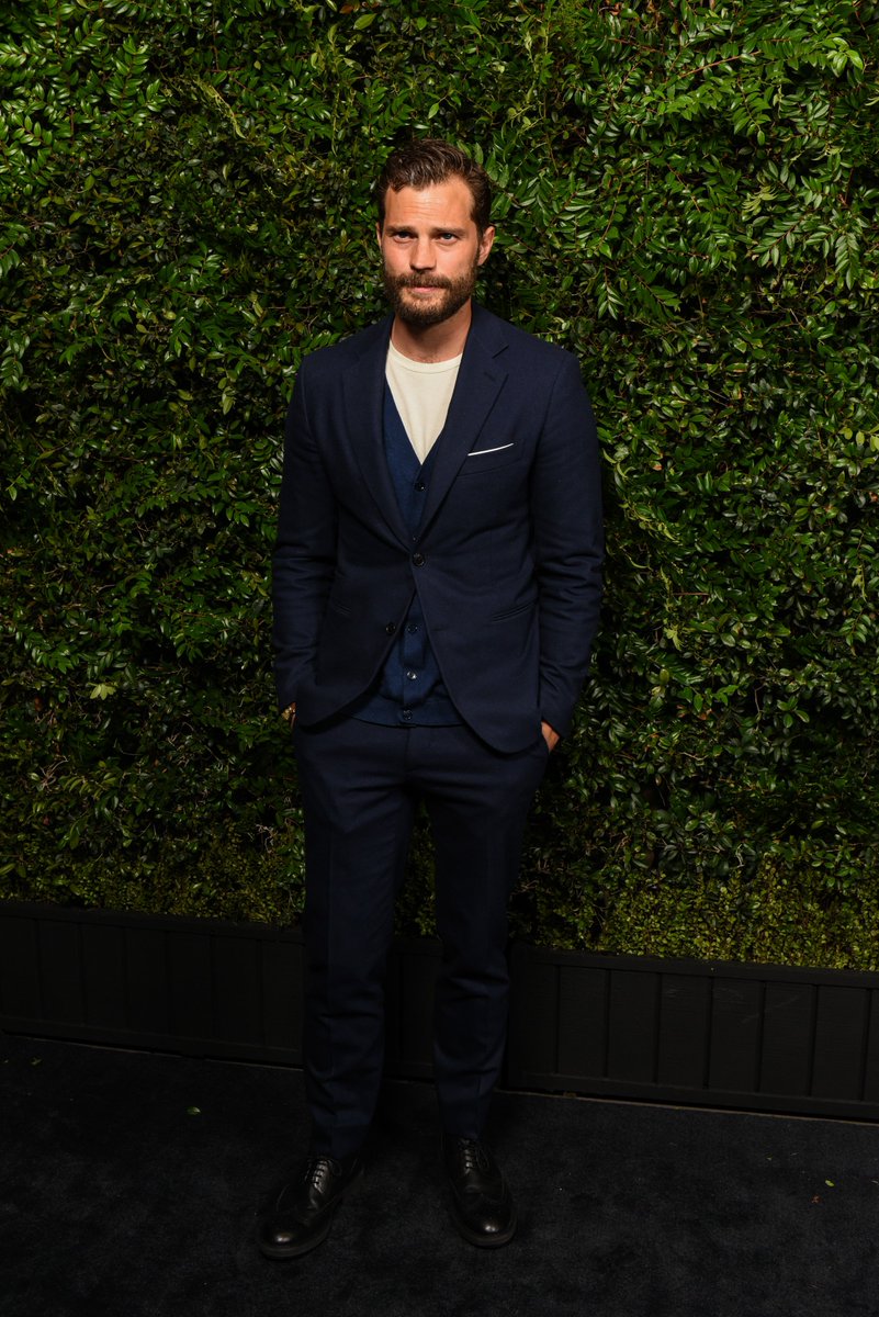 RoratoSilvia's tweet photo. #JamieDornan #ReallyPerfect #Divine #Fabulous #Spectacular ππππππππππ #MadeoRestaurant #PreOscarsDinner Thanks a lot @EverythingJDcom @OhMyFifty @JamieDornan_org @Jamie_DornanCan https://t.co/i2N7TaGCId