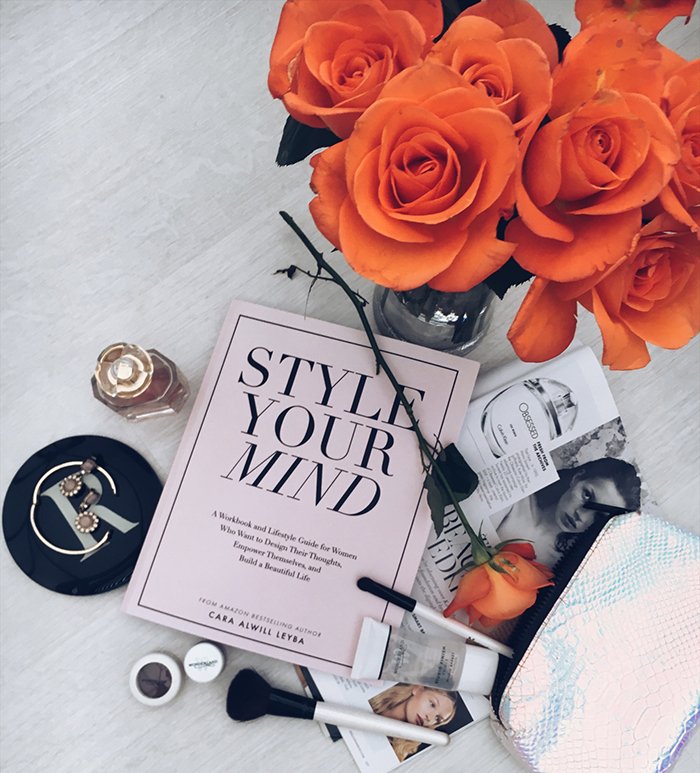 rachellawler_'s tweet image. Cruelty-free, affordable and perfect for a spring makeup bag. Here's what I thought of Wonderland Makeup @wonderlandfanz &amp;gt;&amp;gt;&amp;gt; bit.ly/tlswonderland @ScotBloggers #bblogger