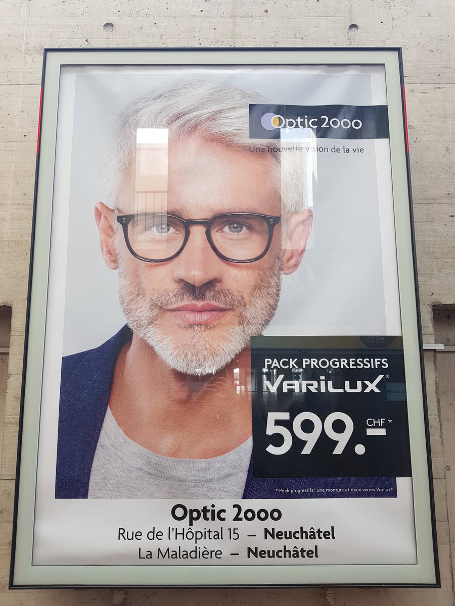 Mozka_'s tweet photo. @MonsieurDream on sait que t'as profité de l'épopée temporelle pour faire une pub en 2046 https://t.co/l1x3QU9Duh