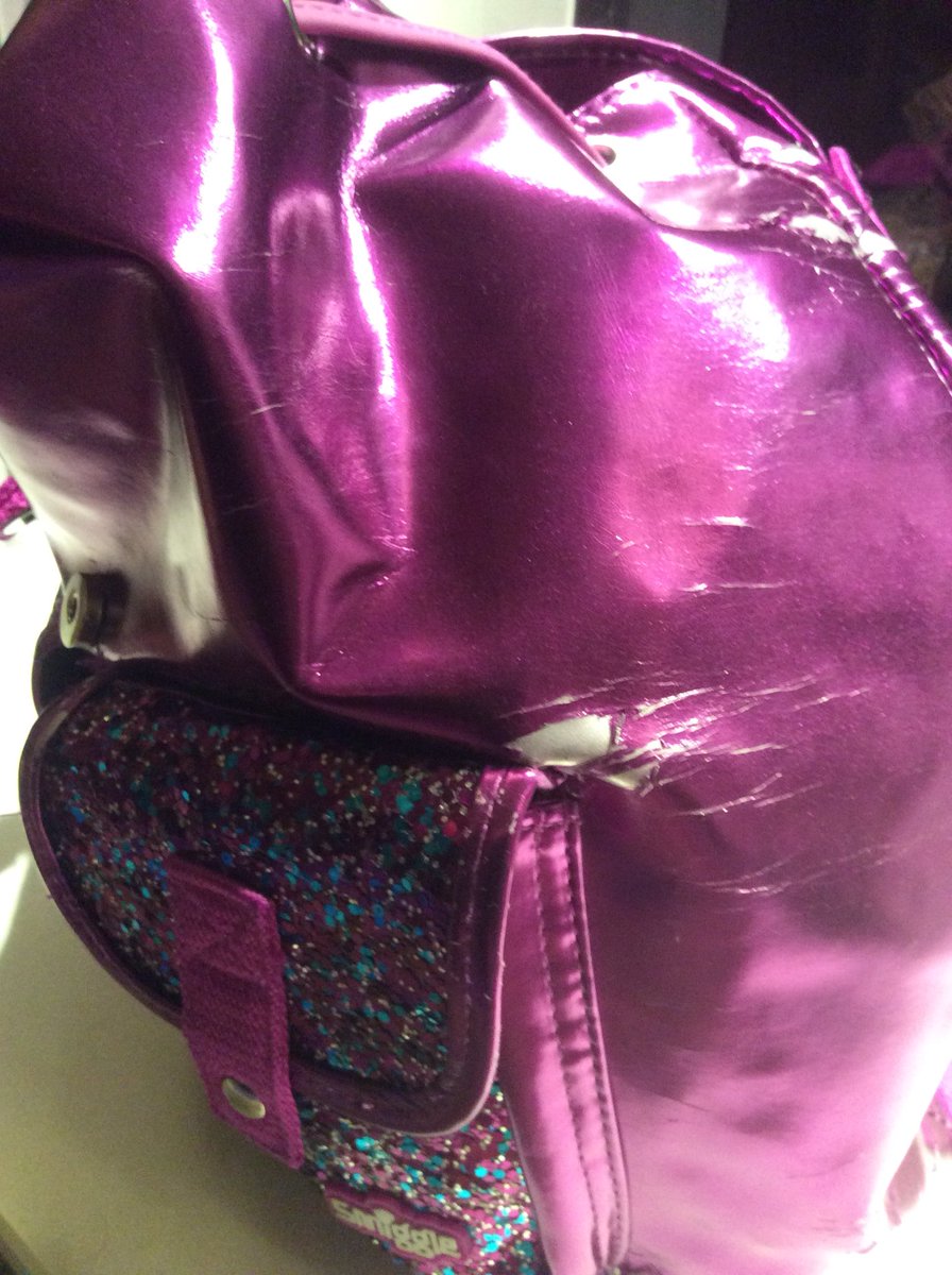 Mark15589466's tweet photo. @smiggle_ hey smiggle, my DD bought a new school bag on 13 January which she 😍. It’s beginning to crack all over - can you please help?she’s 😩. Is this a manufacturing fault? https://t.co/P7SGMArjcb