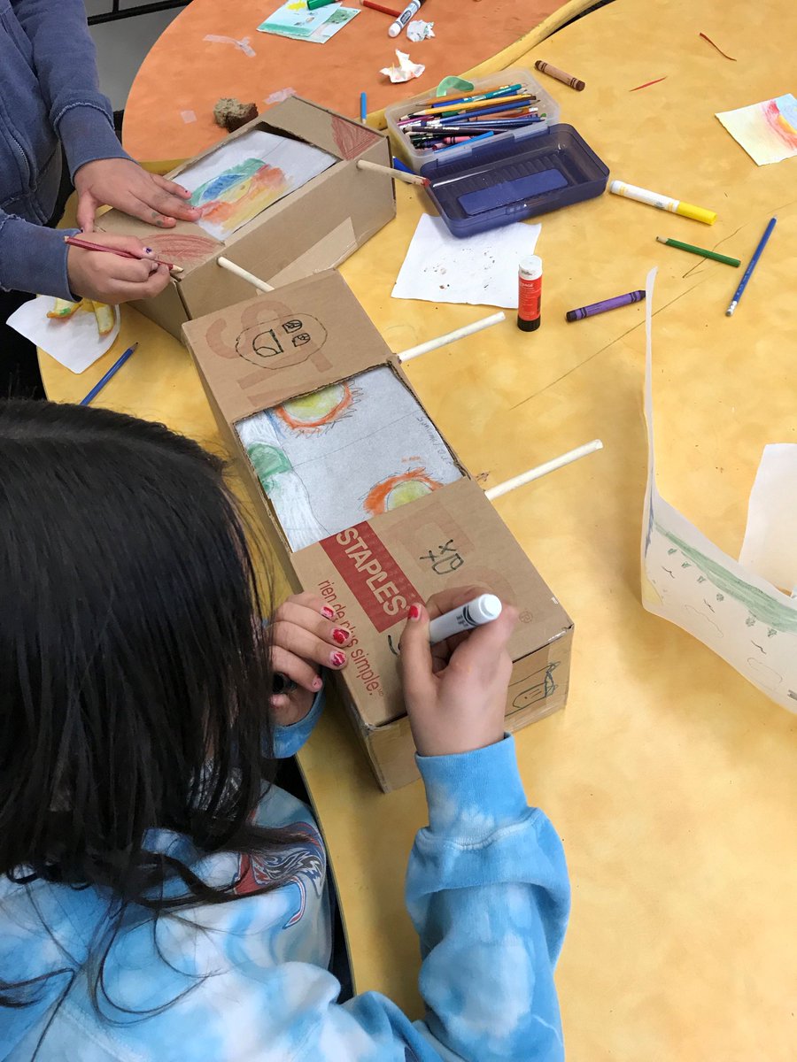 artjunkie1978's tweet photo. @WinnipegSD @jeezler1 @suki7194 @colleenerana @seiler_karin @corbett_brad @CeliaCaetanoGo1 #EngagingFusion Awesome "Crankie" inquiry and design projects with Ms. Moar and Ms. Smith's language and students at Niji Mahkwa!

https://t.co/3K0DBpGH3L https://t.co/uo1T48BnVd