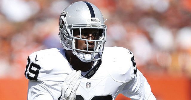theScore's tweet photo. Raiders release Aldon Smith after report of domestic incident. https://t.co/1Gqt9Jpyjr https://t.co/o3QudzMdoM