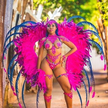 londiemurray's tweet photo. Redemption - Frontline USD $850 Marketed by @nirvanamagazine || Designer- Featheration || 📸 - Team DWP Studios by Dwayne Watkins.
Different options available for all sections (bikinis, monokinis, full pieces, boy shorts, tankinis)! https://t.co/U7e3BbBSja