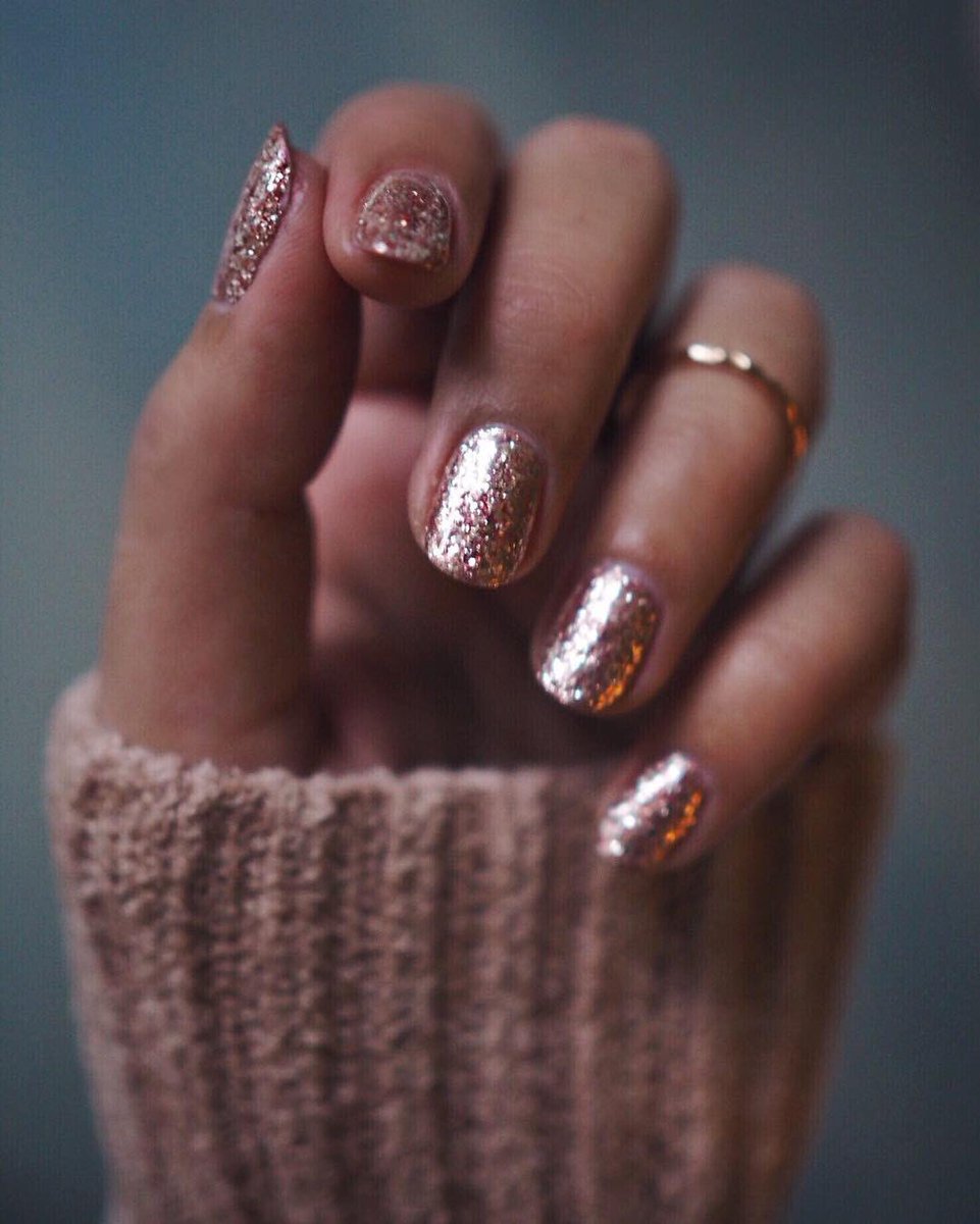 We all need a little glitter in our lives. #LoveHMP (#regram <a href="/sarakoonar/">Sara Koonar</a>)