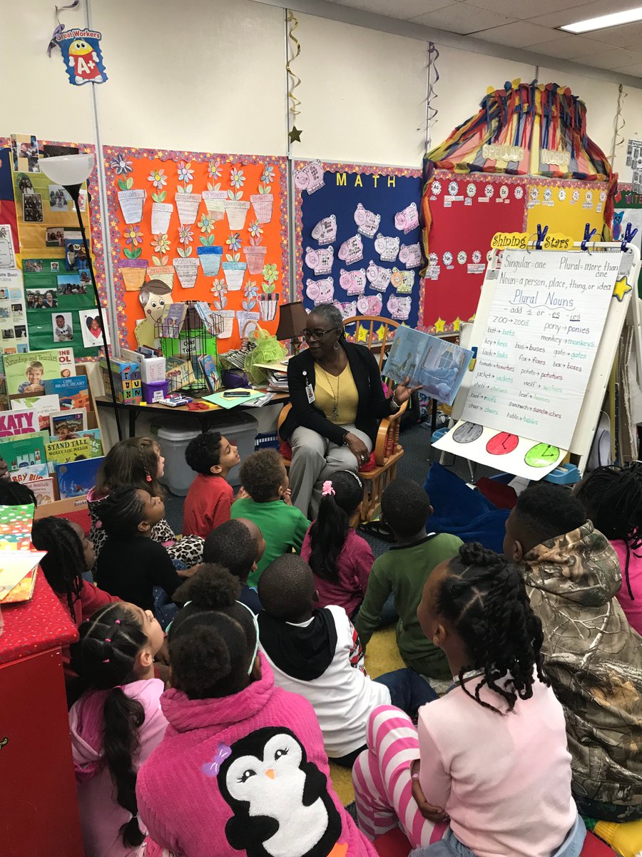 HarbisonWestEl's tweet photo. Thank you Ms. Alston for reading with Ms. Spratley's class last week for #ReadAcrossAmericaWeek! #HWES #BelieveGrowSoar #LR5Reads @saradian1997 @LexRich5Schools https://t.co/hA97uImYEB