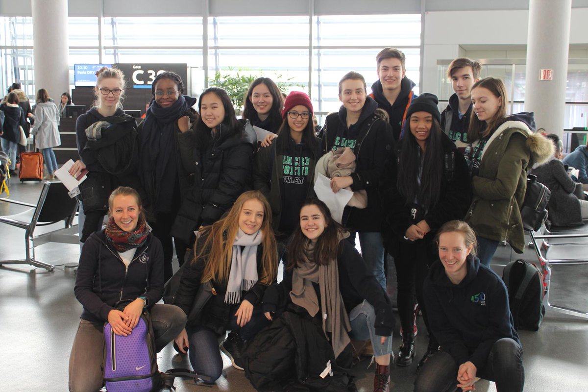 gymscwien's tweet photo. Language trip to France @gymscwien. Nous sommes bien arrivés en France et à la recherche des traces de la Sainte Madeleine Sophie Barat. #wearesacredheart #sacredheartexchanges #languagetrip #sprachreise2018 #sophiebarat https://t.co/b3wQSwwgyq