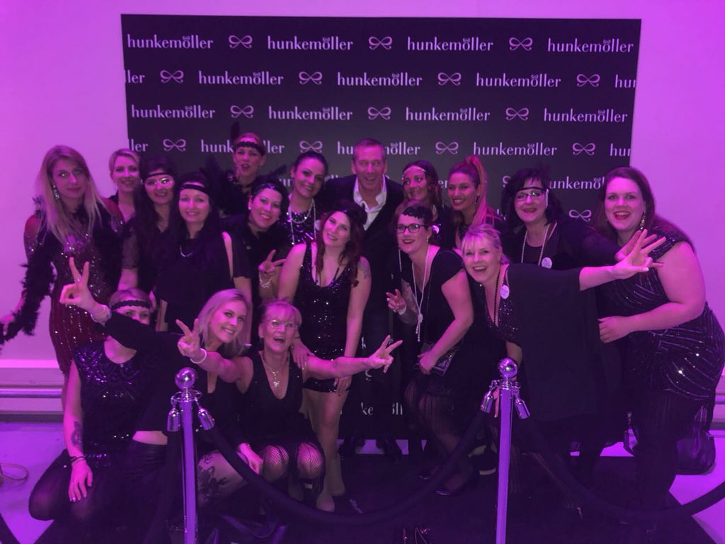 tati tweet media
