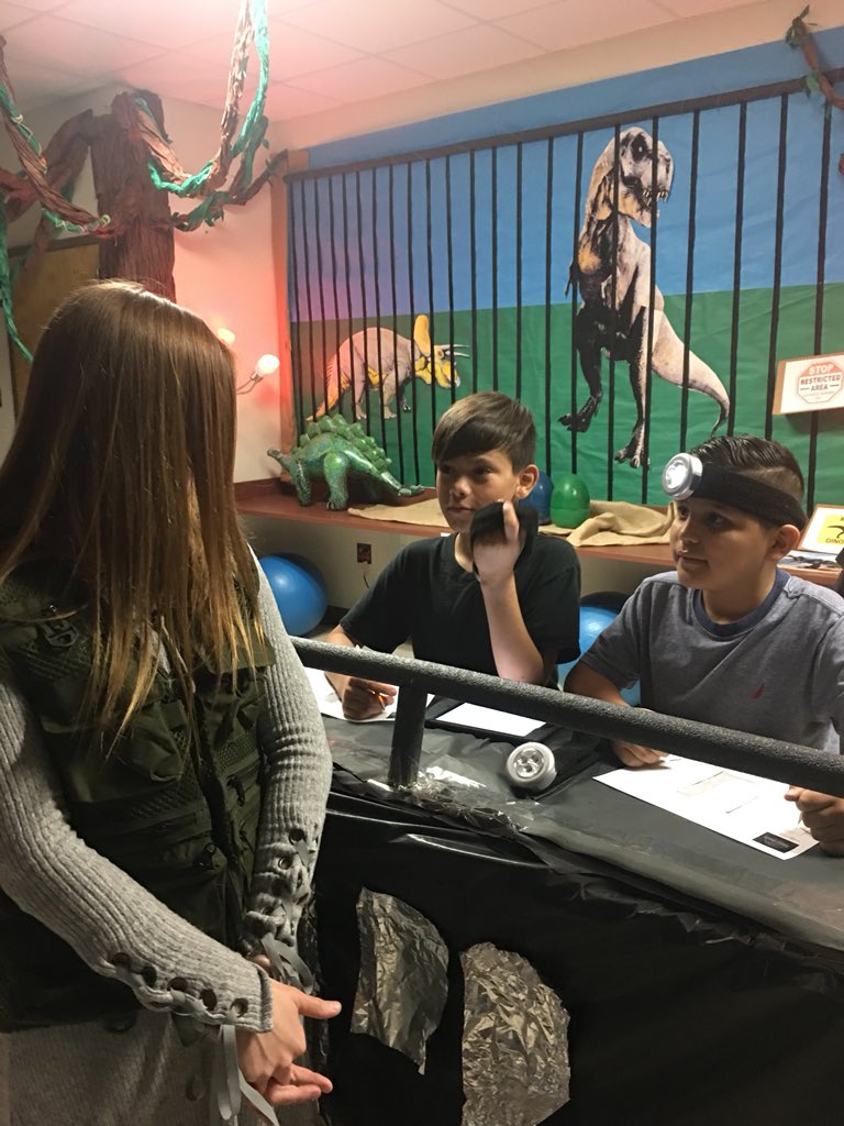 tuckertotsin106's tweet photo. The llamas visited Jurassic Park again today! Today we used google forms and qr codes to save the Dino eggs! #llamasdoingwork #henriehawks #Mesq4th https://t.co/vDGZTJcgpf
