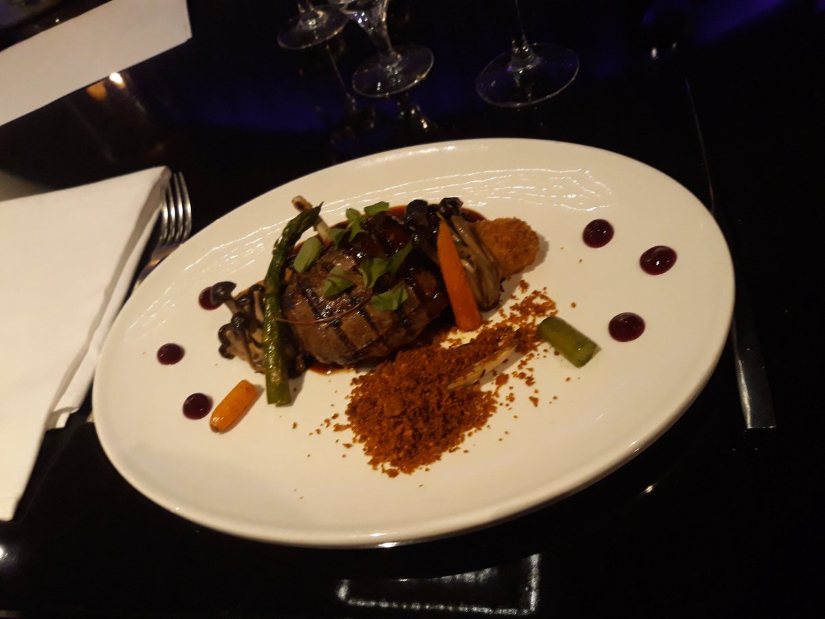 Lamb Tua Chatha The full Rib of Irish Lamb, simply pan seared and oven roast Served with beetroot jelly, smoked potato tots, Shemiji Brown Mushrooms and Roast Gravy <a href="/Novartis/">Novartis</a>  @FireDawsonSt #Dine4NCBI18