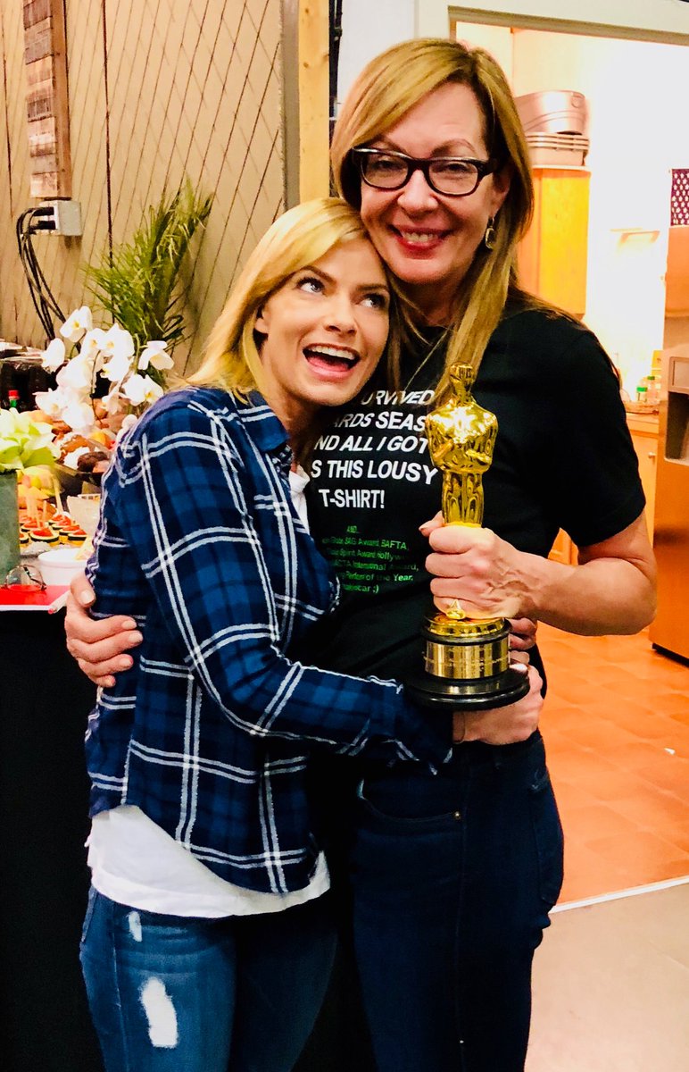 Jaime Pressly tweet media