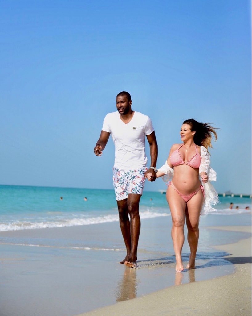 LauramSlaughter's tweet photo. Thank you God 🙏🏽 #25weekspregnant #babyslaughter #babymoon @Slaughter44 https://t.co/W8GYJr71fE